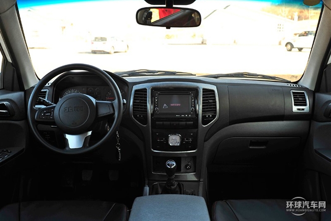 2015款 2.0T 四驱豪华型