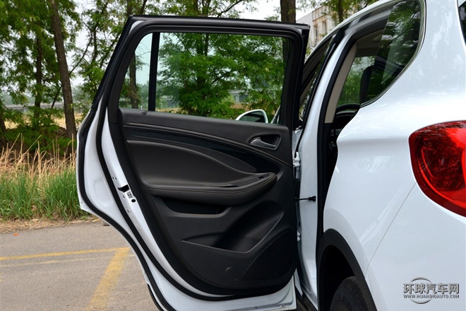 2015款 20T 两驱领先型