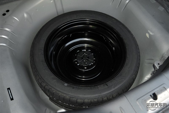 2015款 1.8T 自动旗舰型