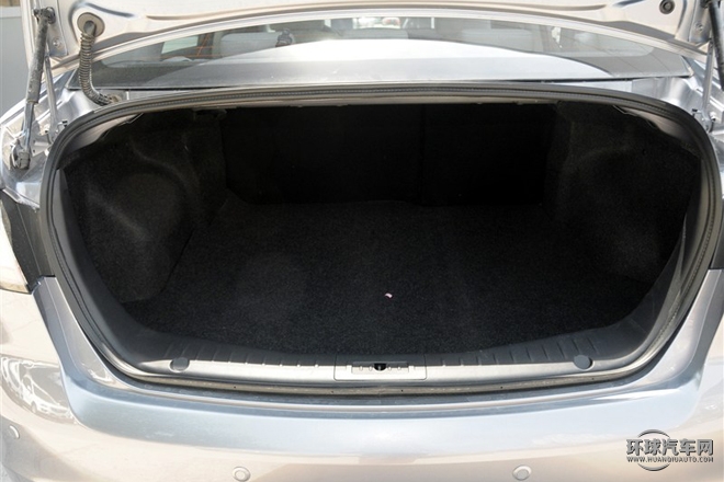 2015款 1.8T 自动舒适型