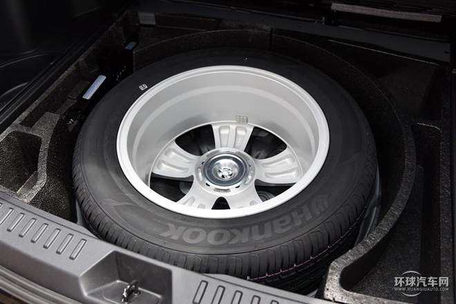 2015款 1.8T 自动豪华型
