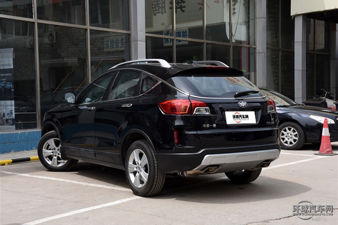 2015款 1.8T 自动豪华型