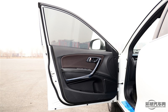 2015款 1.8T 自动运动型