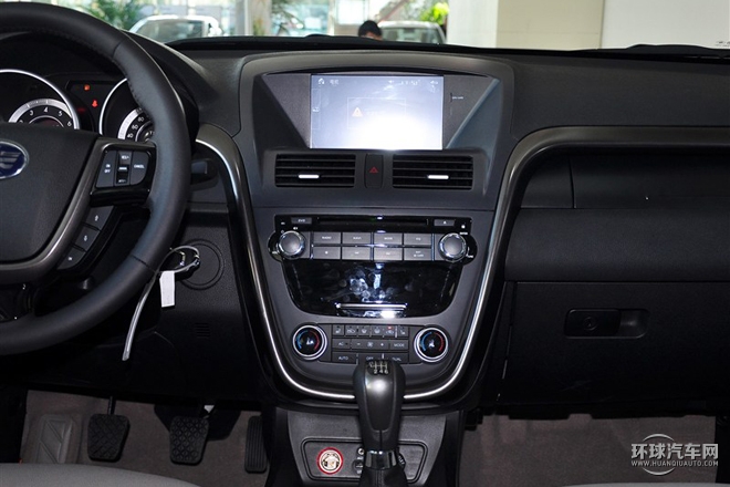 2015款 2.0L 手动豪华型