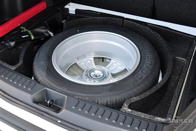 2015款 2.0L 手动基本型