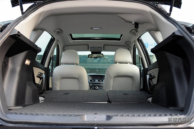2015款 2.0L 自动豪华型