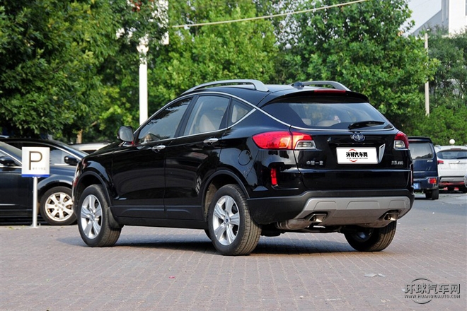 2015款 2.0L 自动豪华型