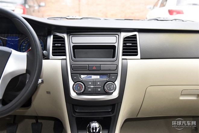 2015款 1.5L 手动进取型