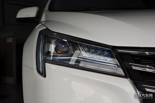 2015款 1.8T 自动智慧型