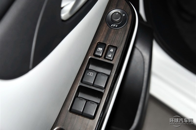 2015款 1.8T 自动智尊型