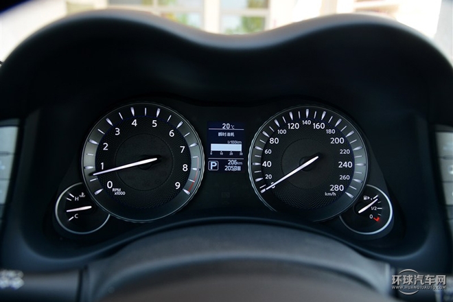 2015款 Q70L 2.5L 悦享版