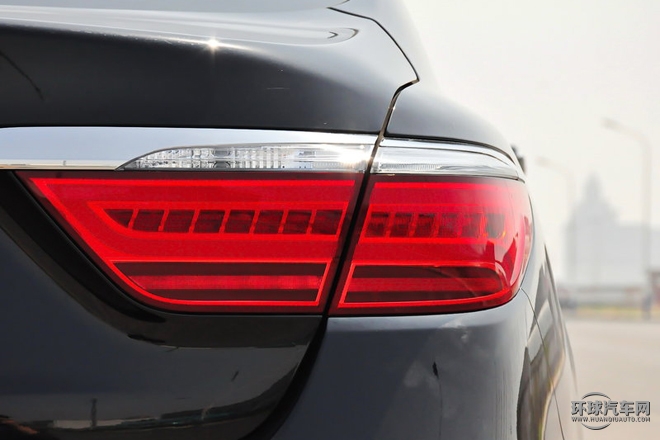 2015款 3.8L 旗舰版