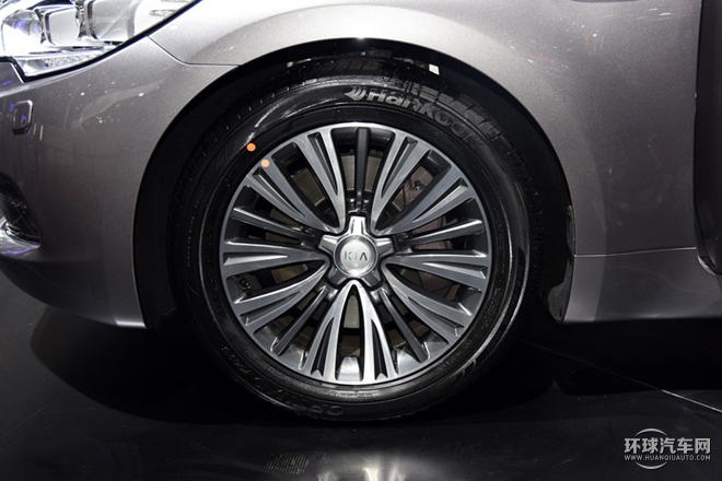 2015款 3.8L 尊贵版