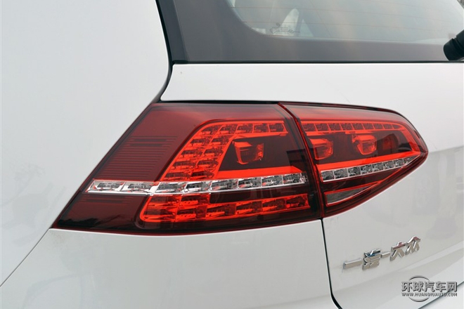 2015款 1.4T 自动R-Line