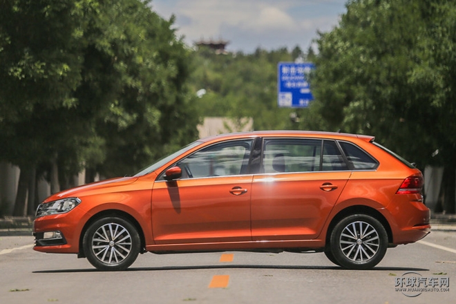 2015款 230TSI DSG豪华型