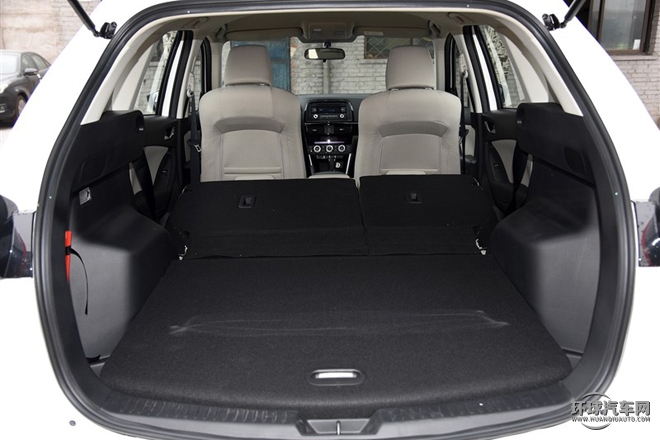 2015款 2.0L 手动两驱舒适型