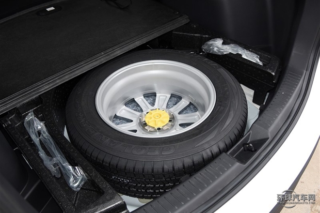 2015款 2.0L 自动两驱舒适型
