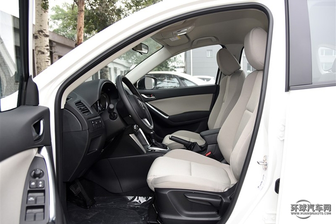 2015款 2.0L 自动两驱舒适型