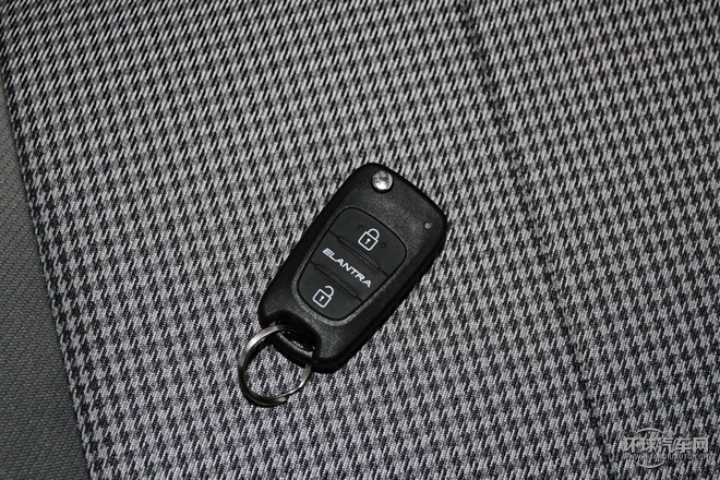 2015款 1.6L 手动舒适型