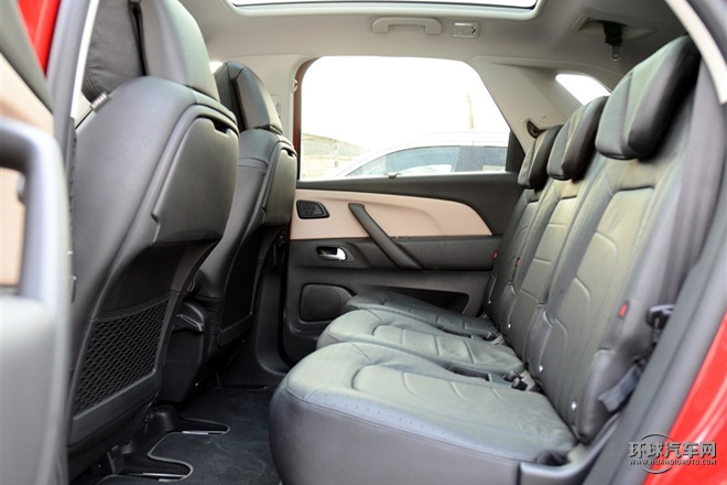 2015款 1.6T 豪华型 5座