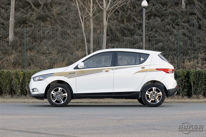 2015款 1.5L 手动豪华导航型
