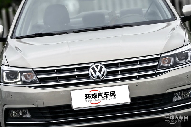2015款 230TSI DSG 豪华版