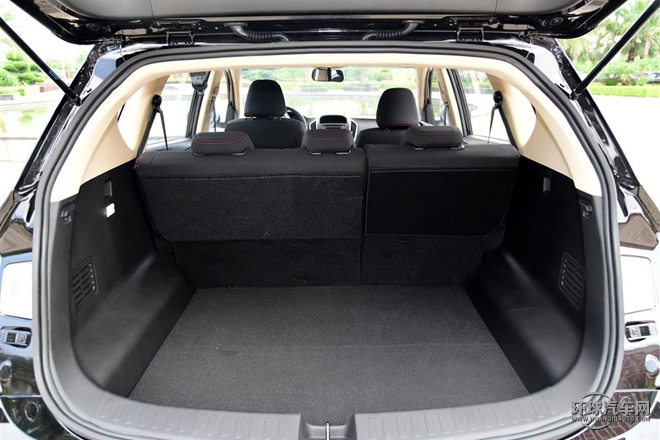 2015款 1.8L 手动舒适型