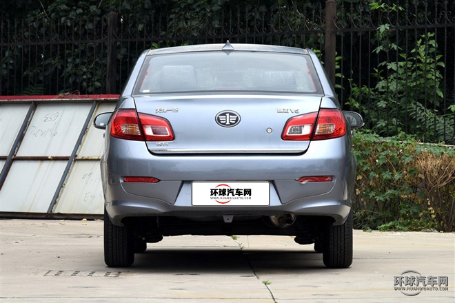 2015款 1.5L 自动精英型
