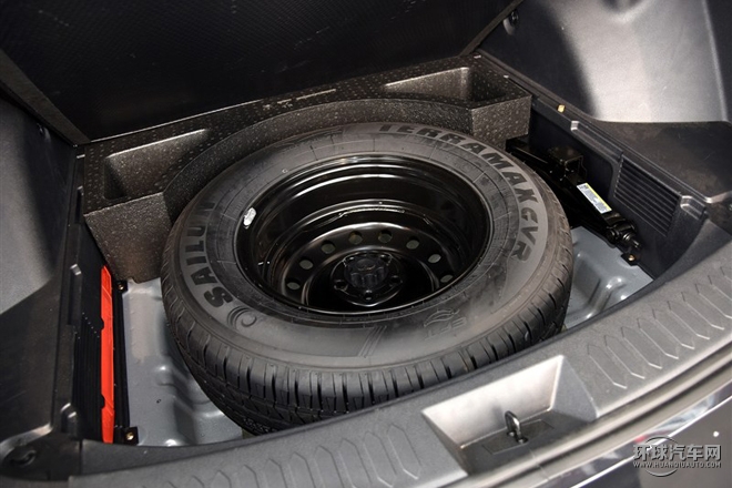 2015款 1.5T 手动旗舰型