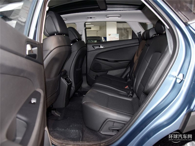2015款 2.0L 自动两驱智能型
