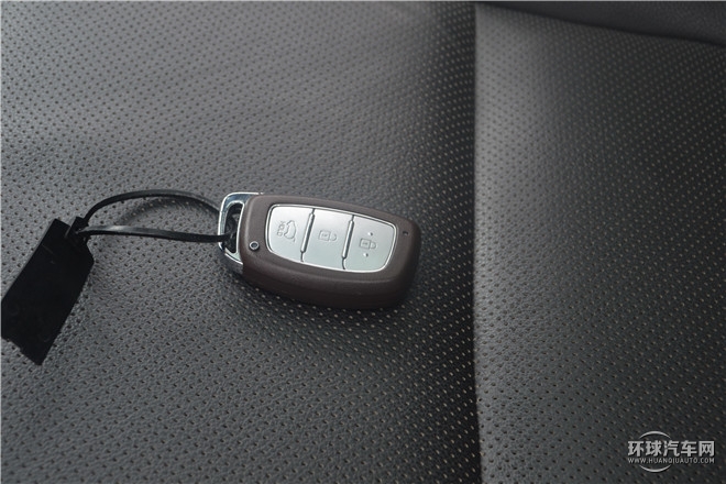 2015款 2.0L 自动两驱智能型GLS