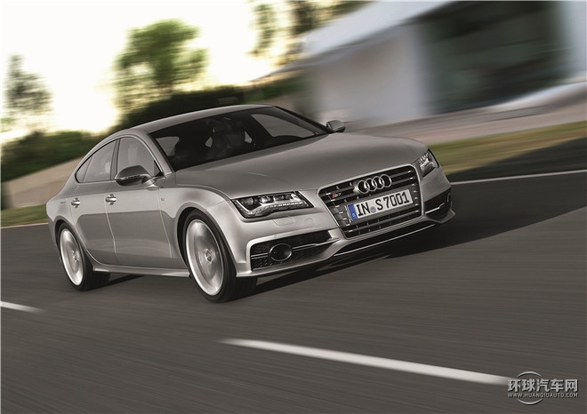 2013款 4.0 TFSI