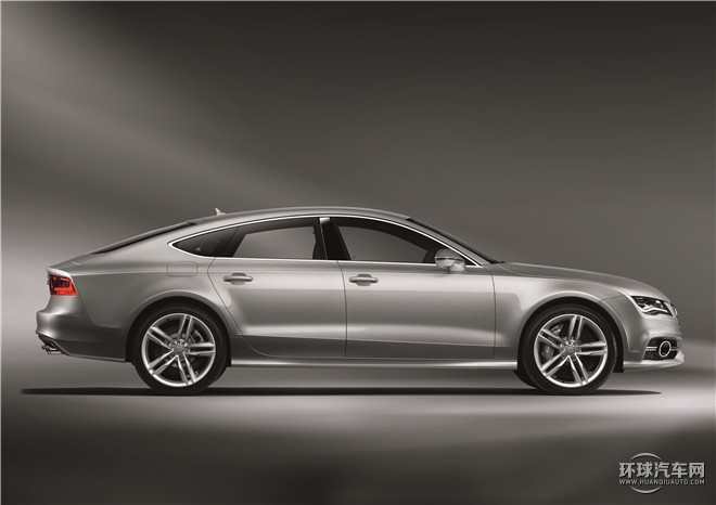 2013款 4.0 TFSI
