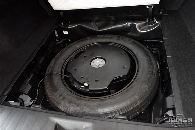 2015款 2.5L XE 两驱精英版