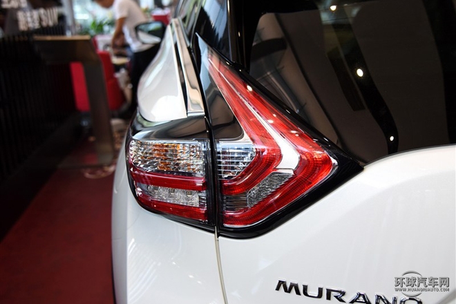 2015款 2.5L XV RES Plus 两驱豪雅版