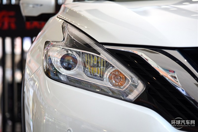 2015款 2.5L XV RES Plus 两驱豪雅版