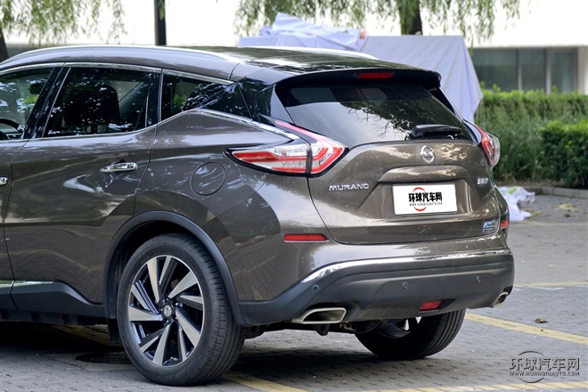 2015款 2.5T S/C HEV XV 四驱混动旗舰版