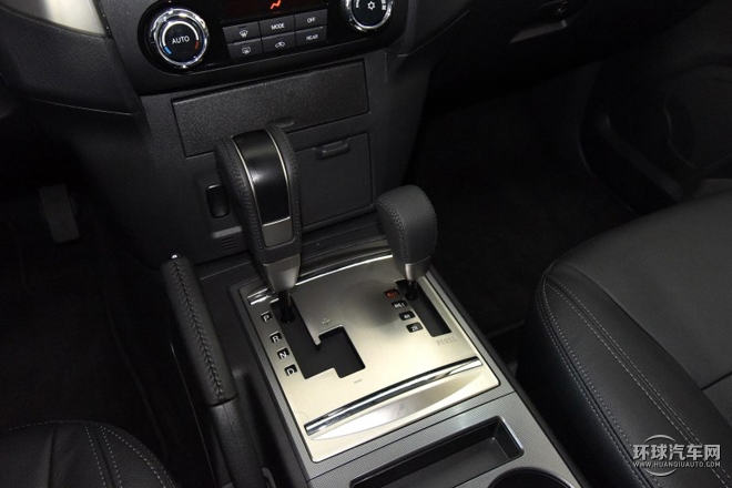 2016款 3.0L 自动豪华版 国IV
