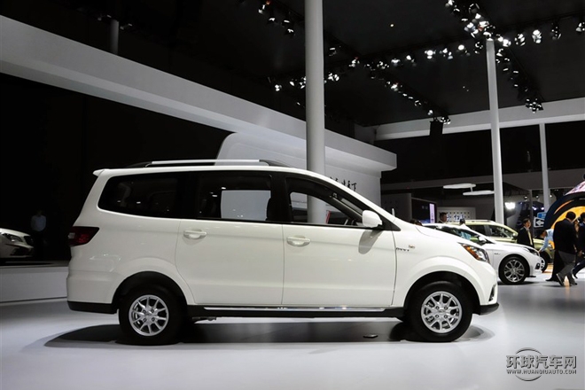 2015款 1.5L S豪华舱DAM15DL