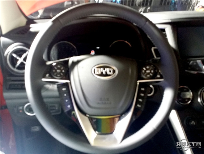 2016款 2.0TID 自动旗舰型