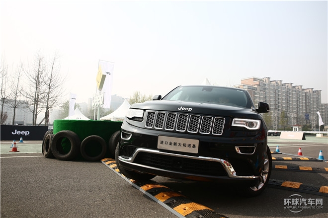 2015款 3.0L 旗舰尊悦版