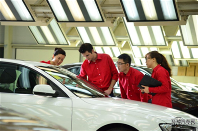 大众/一汽大众/一汽大众CC/2.0TSI 尊贵型