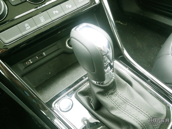 途安L 330TSI DSG豪华版