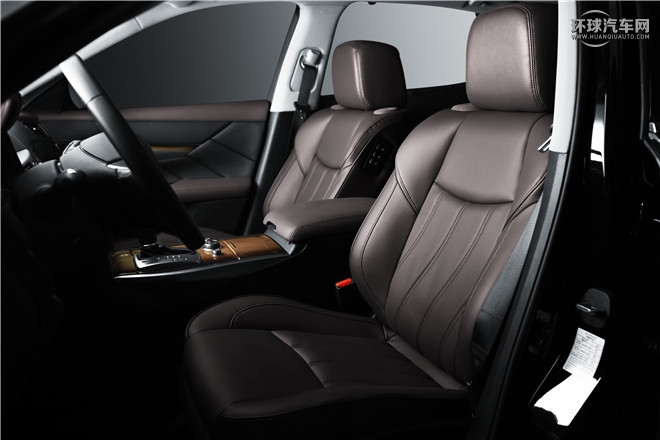2015款 Q70L 2.5L 奢华版