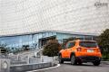Jeep自由侠官方图片