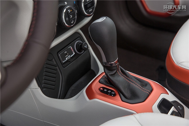 2016款 1.4T 自动动能版+