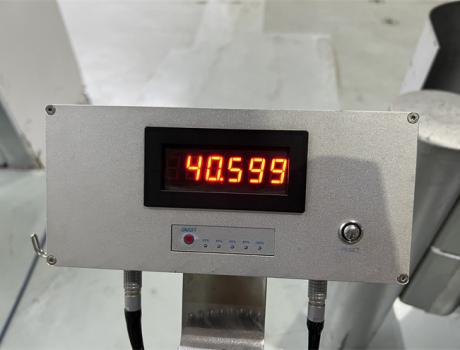 电池针刺还不够！完成行业首个整车级中高速底部碰撞测试 搭载神盾电池的吉利银河L7有多“卷“？